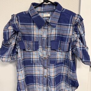 Pilcro Ozzi Plaid Ruffle-Sleeve Buttondown – Anthropologie